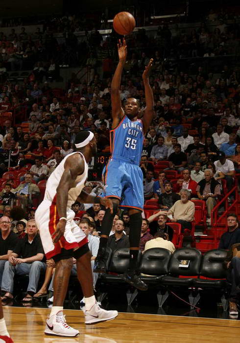 我国男子四 我国男子四