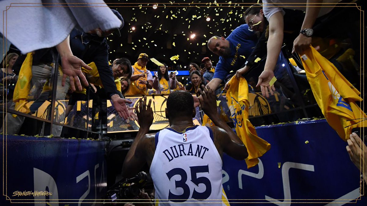 中国足协举 中国足协举